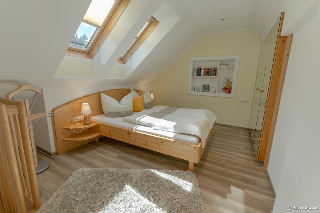 Ferienhaus Holzer Villach Kamer foto